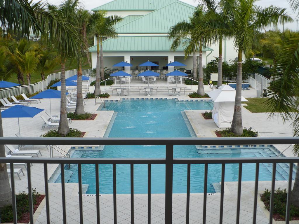 Provident Doral At The Blue Hotell Miami Exteriör bild